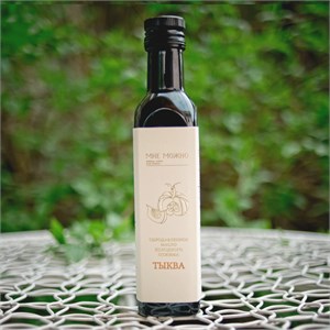 {{photo.Alt || photo.Description || 'Сыродавленное масло "Мне можно" тыквенное, бутылка 250 мл'}}